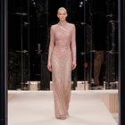 Abito lungo con cut-out in jersey di cristalli champagne